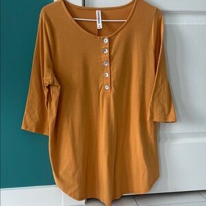Zenana Outfitters Women's Orange Button-Down Shirt
